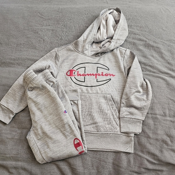 Champion Other - Champion Hoodie and Pant Set 2 Piece Boys Size 4 / 5